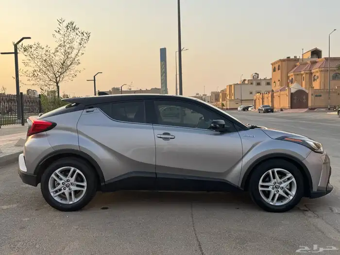 Toyota CHR 2021 تويوتا منوة المستخدم على الشرط 5