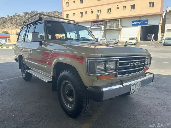 تويوتا صالون 1988 نادر ومخزن 2