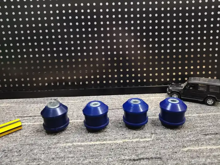 جلد مقصات نيسان باترول لاند كروزر لكزس جلد رياضي استرالي 7