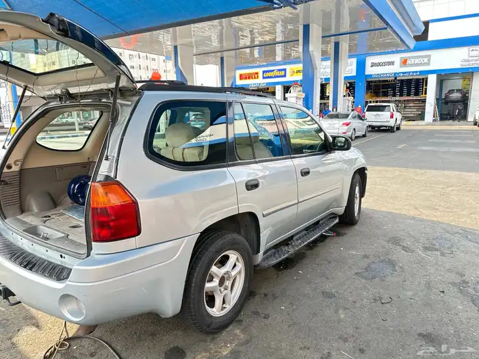 للبيع سيارة انفري 4