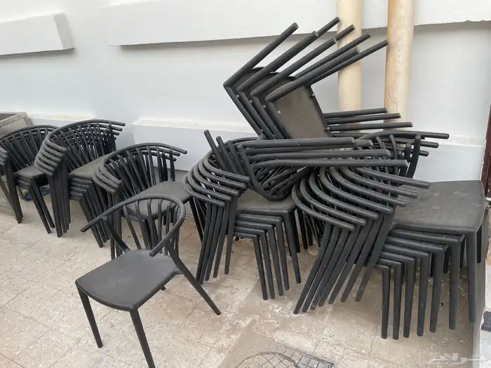 كراسي وطاولات تفصيل 2