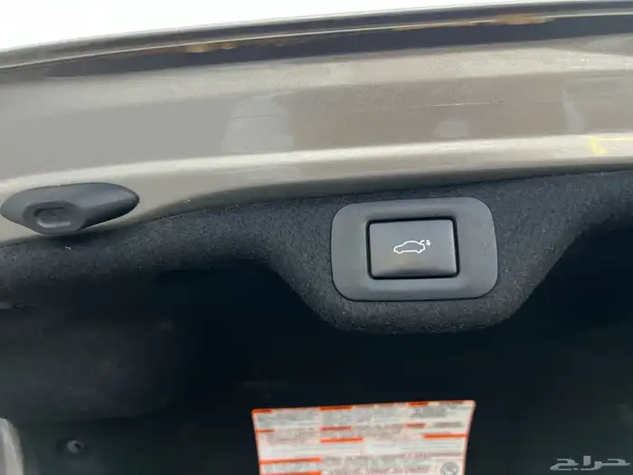 لكزس اي اس 350 2023 فل كامل سي سي 8