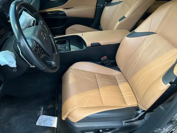 لكزس اي اس 350 2023 فل كامل سي سي 10