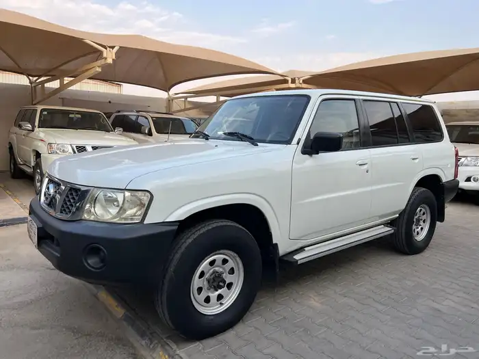 باترول 2009 بنزين ممشى 86.000 فقط لدى قمة الاطلال 14