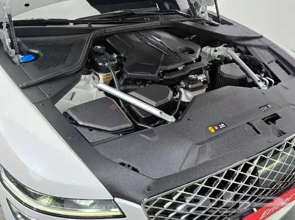 جينسس G80 موديل2022 الميموني للاستيراد بكوريا 4