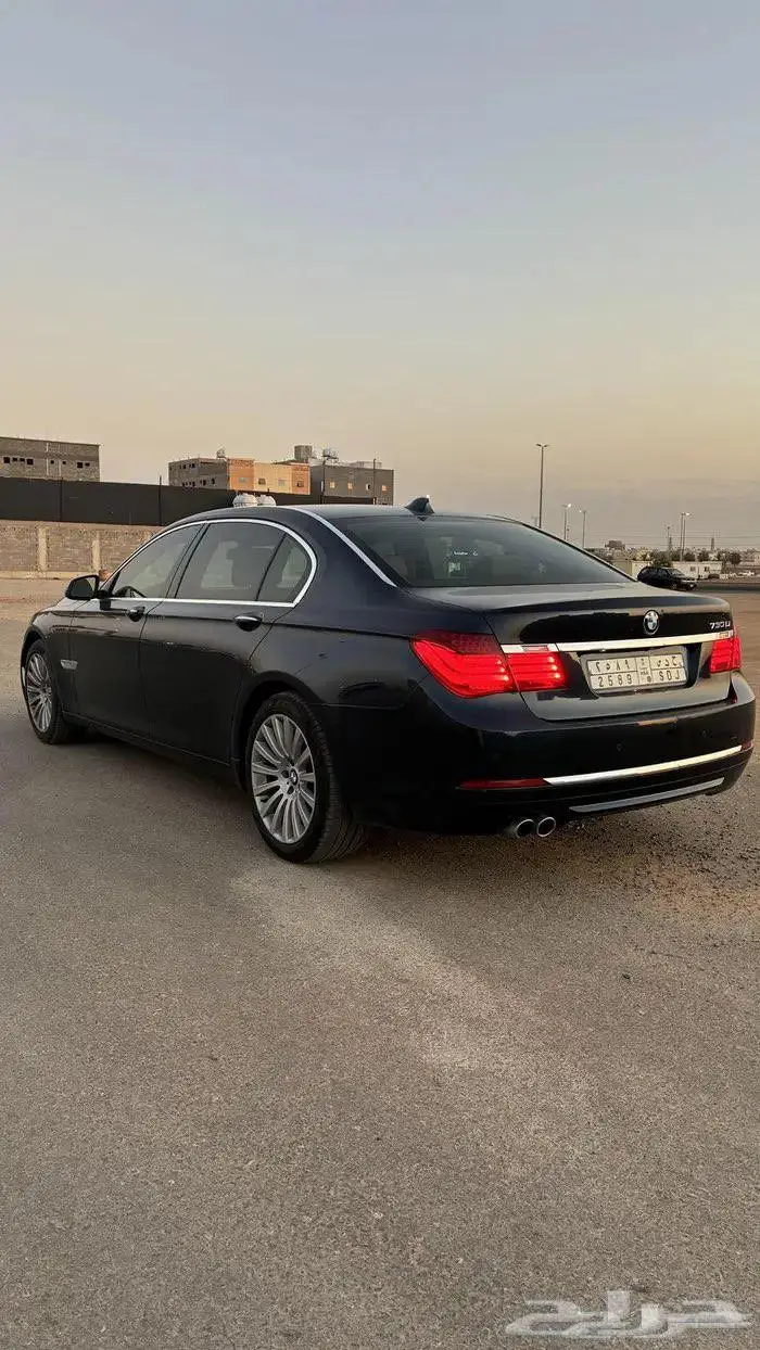 BMW 730 2014 1