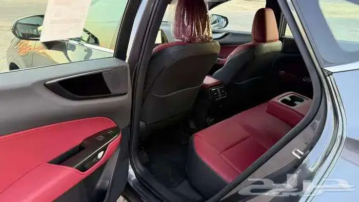 لكزس NX350 فئة AA 2025 ستاندر خليجي 13