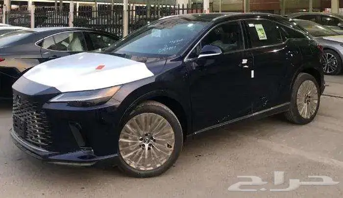 تتوفر جميع فئات لكزس RX اصفار لمبيعات دفعتين بدون ارباح 7