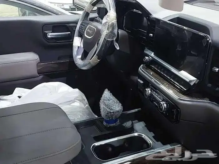 جمس سييرا 2025 اليفيشن أسود 1