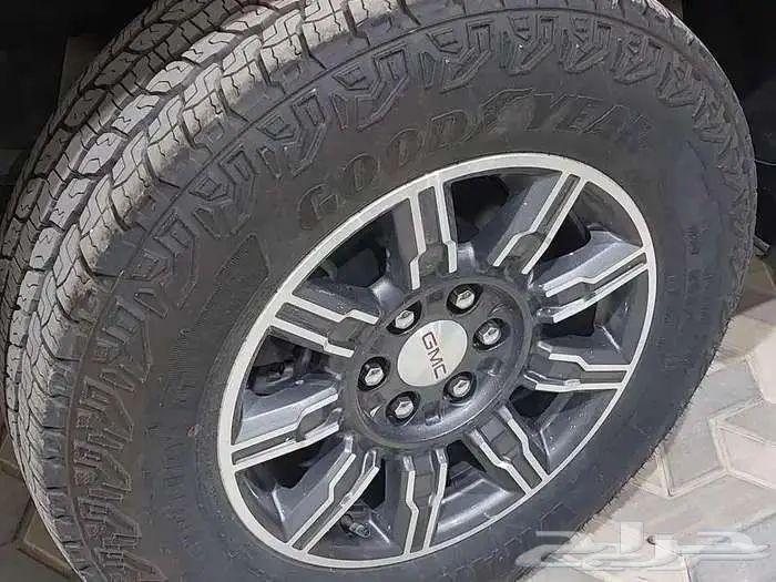 جمس سييرا 2025 اليفيشن أسود 2