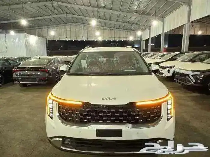 كيا كرنفال 2026جميع الفئات كاش وتمويل اقل الاسعار 1