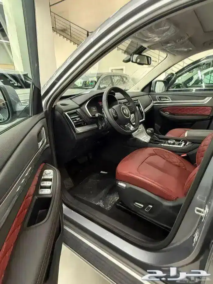 ام جى RX8 لاكجرى بافضل عروض اليوم الوطنى 5