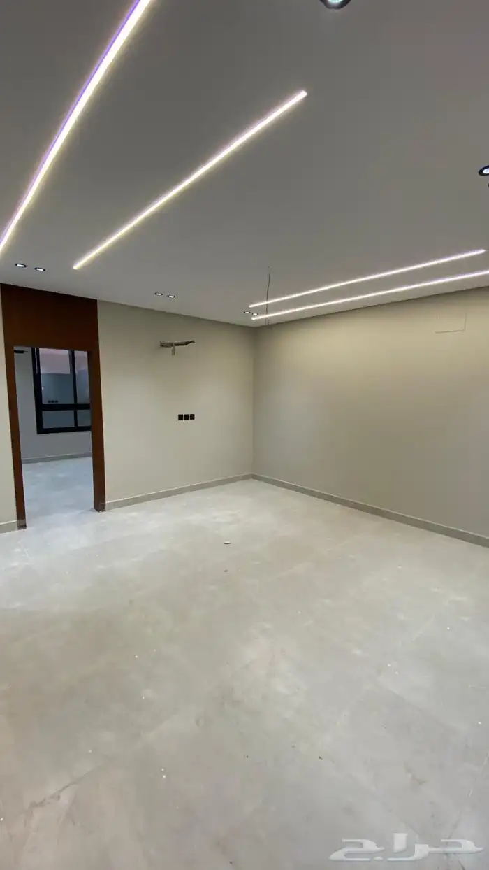 فيلا دورين وسطح ولي العهد بسعر830 الغ 5