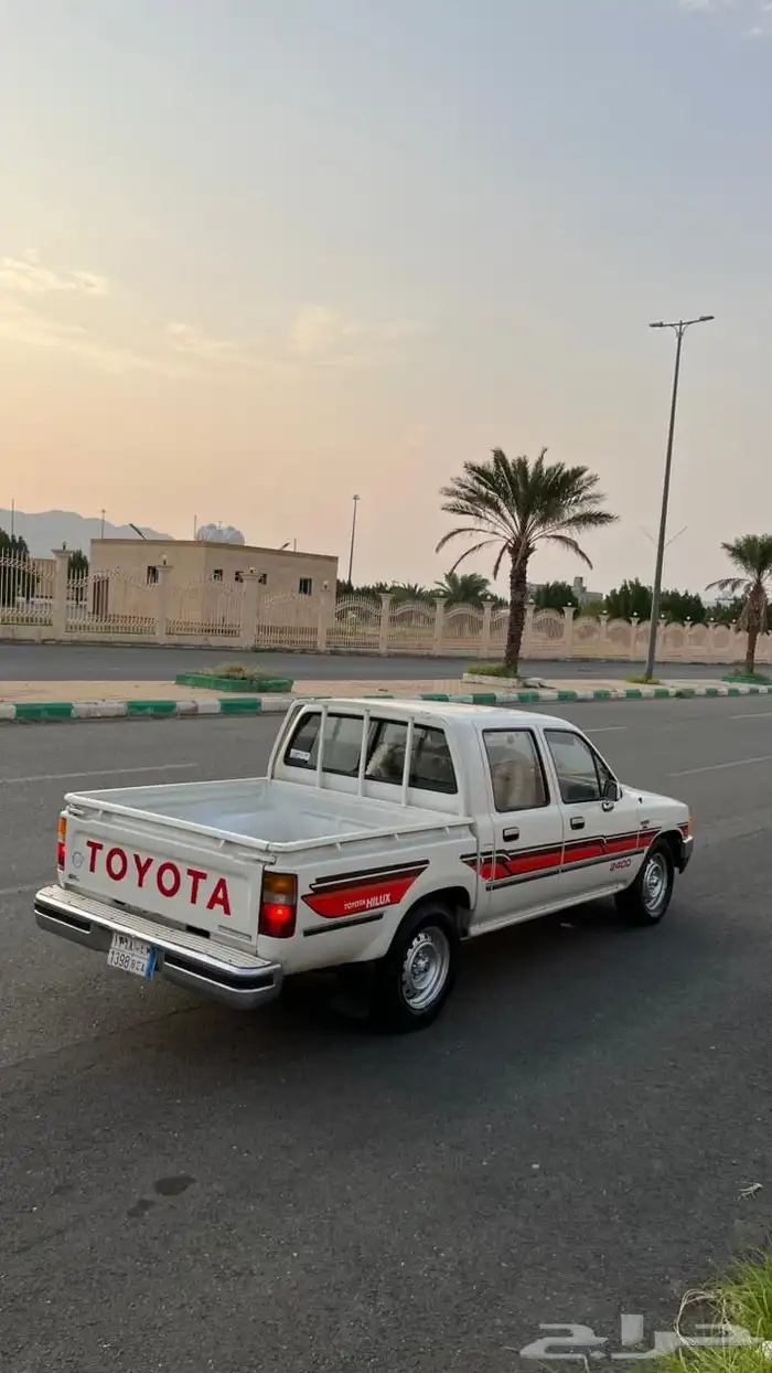 هايلوكس 1990 2