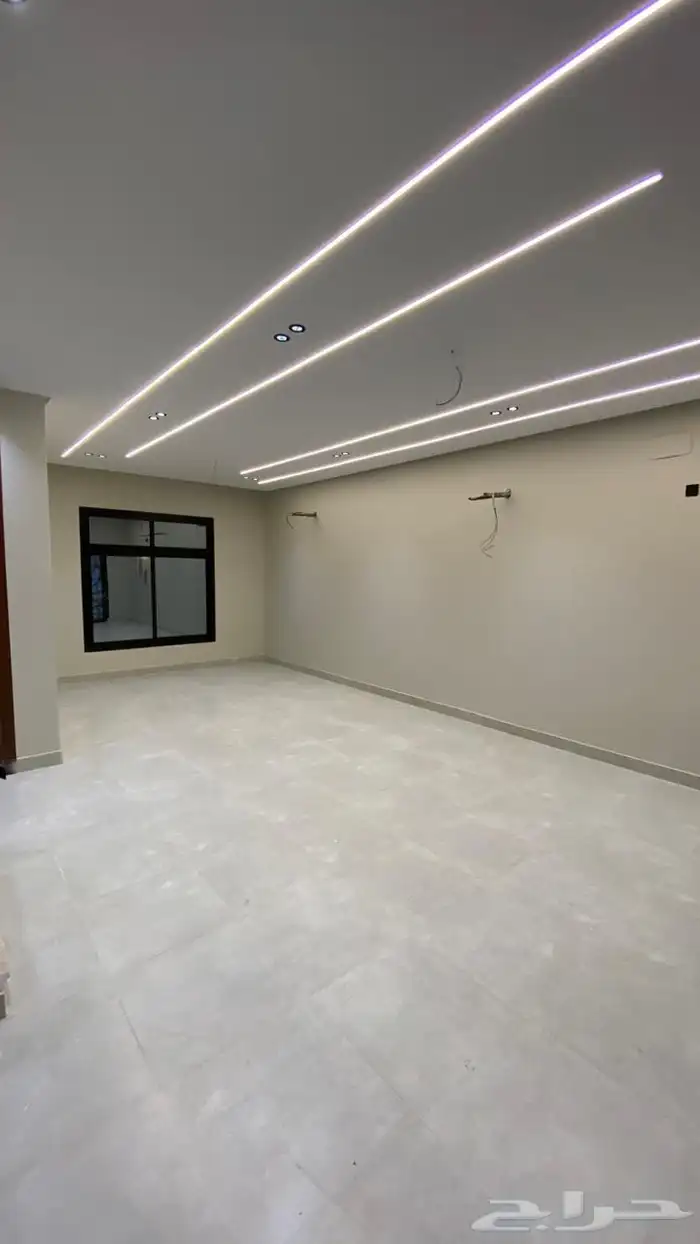 فيلا دورين وسطح ولي العهد بسعر830 الغ 12