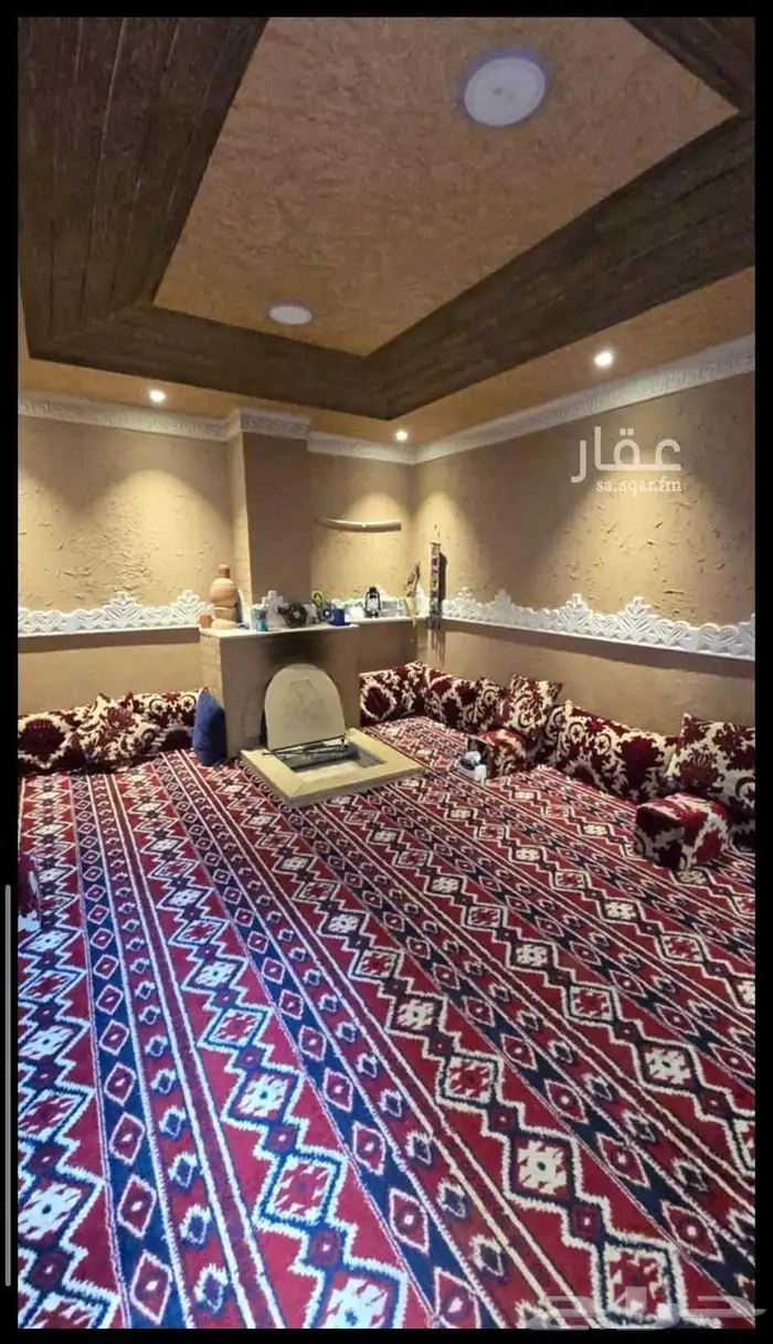 فيلا للبيع حي اشبيلية 4