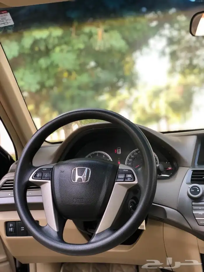 ((مباع)) هوندا اكورد مخزن 2010 مالك اول 30