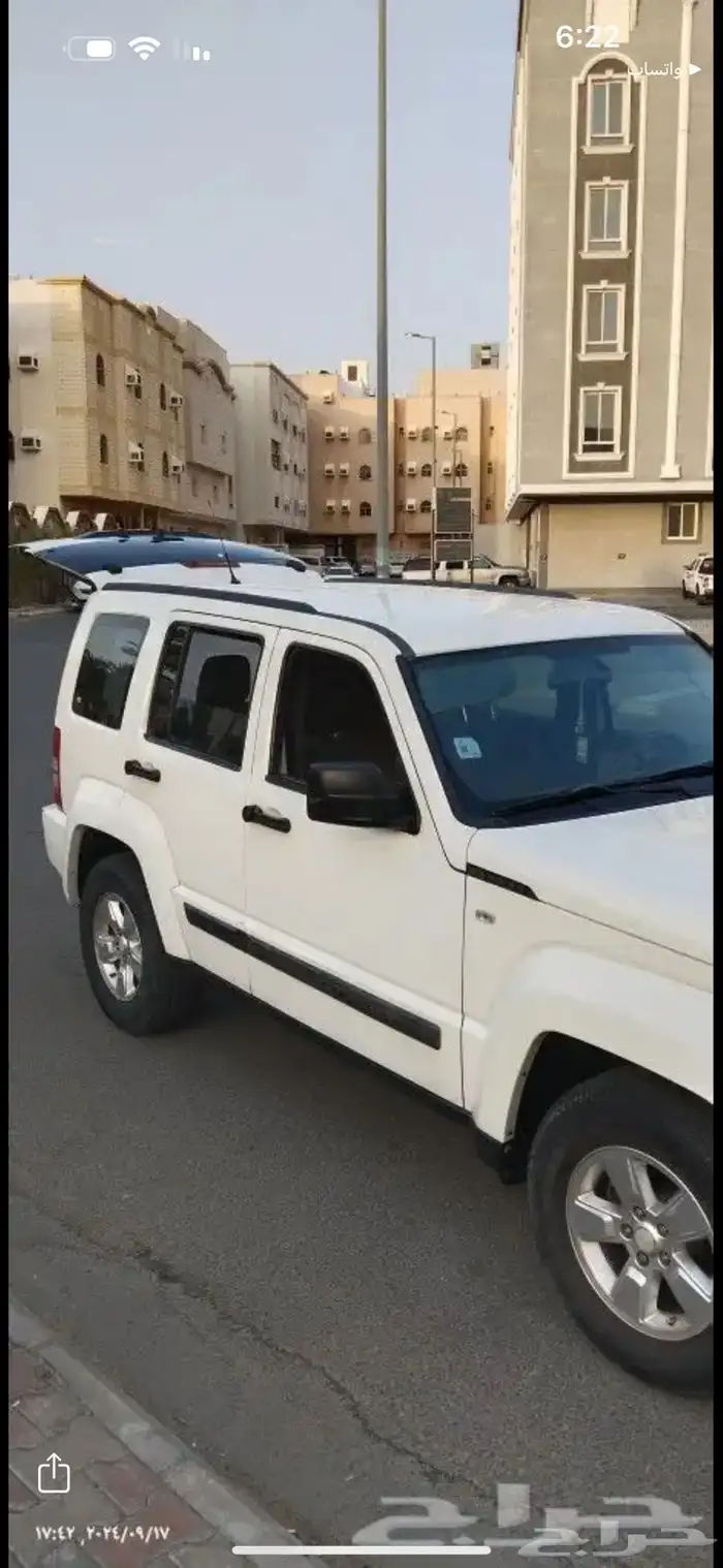 جيب شيروكي 2010 2