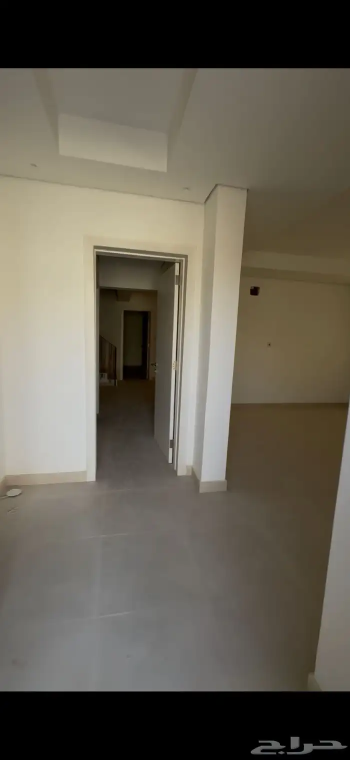 فيلا للايجار حي المطار (النرجس ) 1