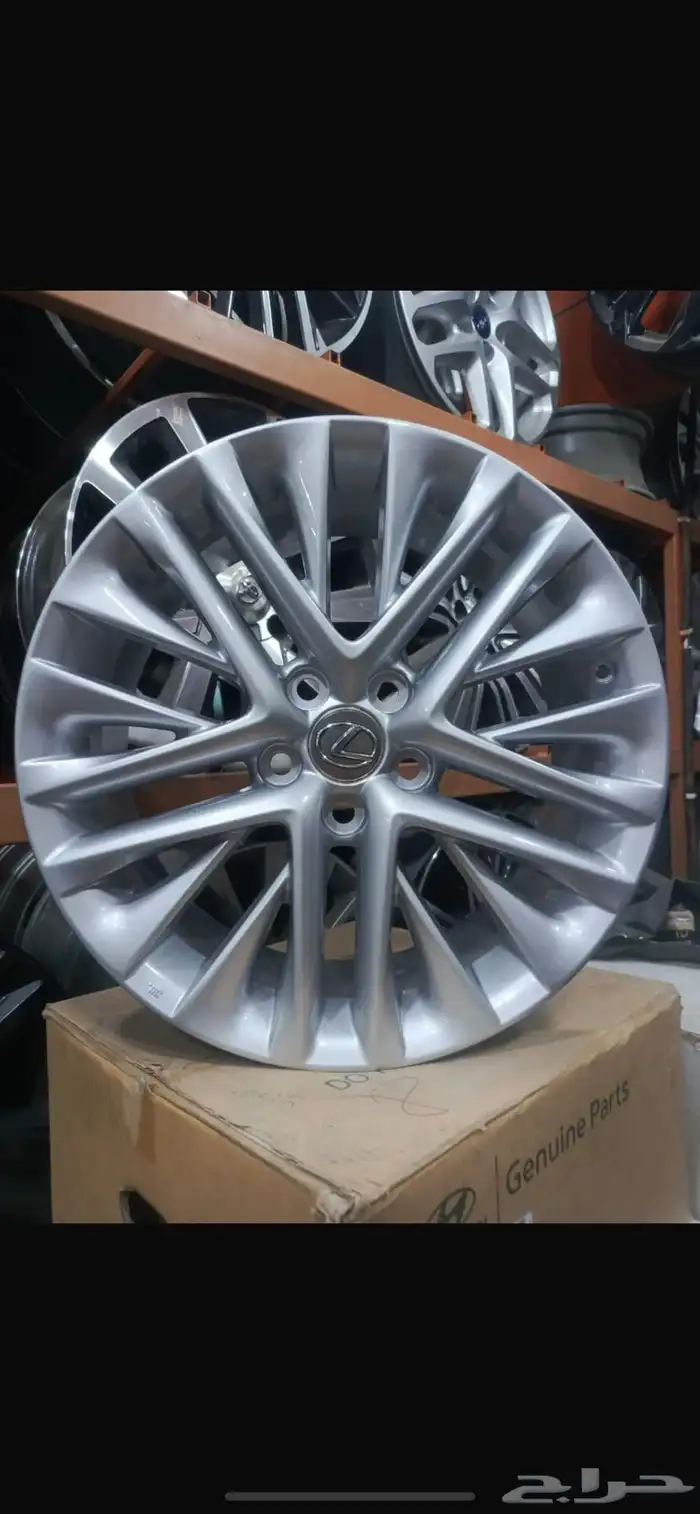 جنوط لكزس ES350 مقاس 18 موديل 2018 اصليه 0