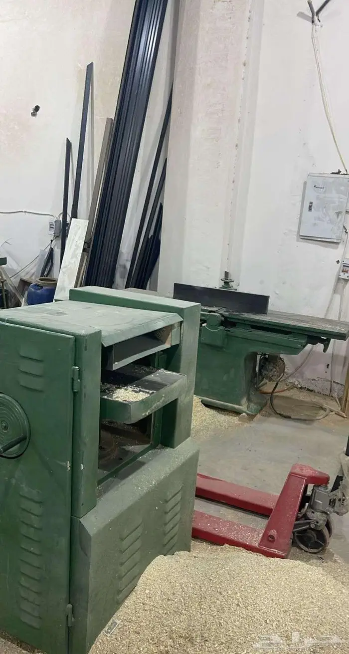 فرصة استثمارية معرض كبير وورشة نجارة 6