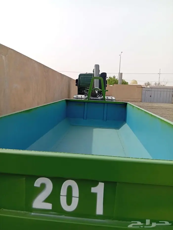 حاويات انقاض كبيرة وصغيرة 1