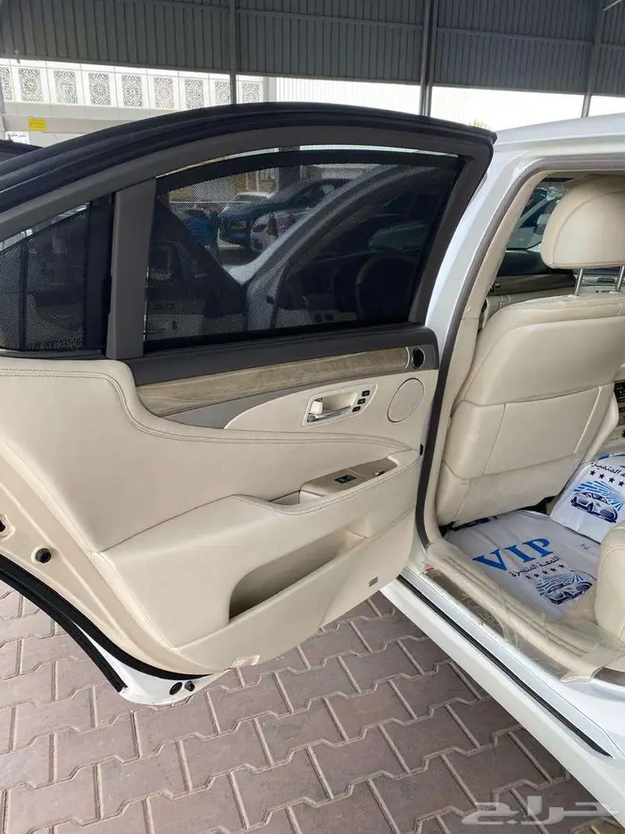 لكزس LS 460 2015 سعودي 9