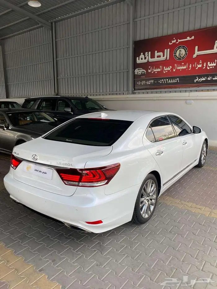 لكزس LS 460 2015 سعودي 14