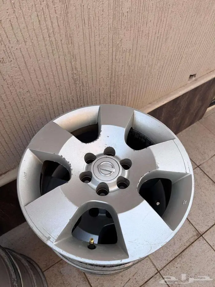 مجموعة جنوط لكزس نيسان جيب 2