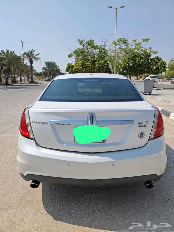 لنكولن MKS 2011 5