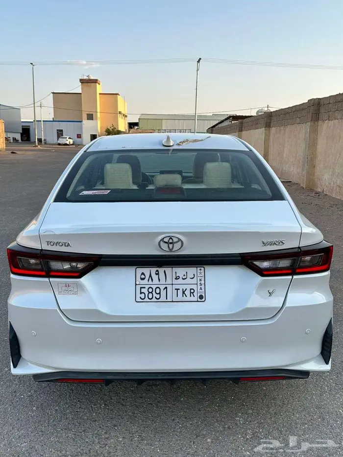 2024 يارس لؤلؤي للبيع 5