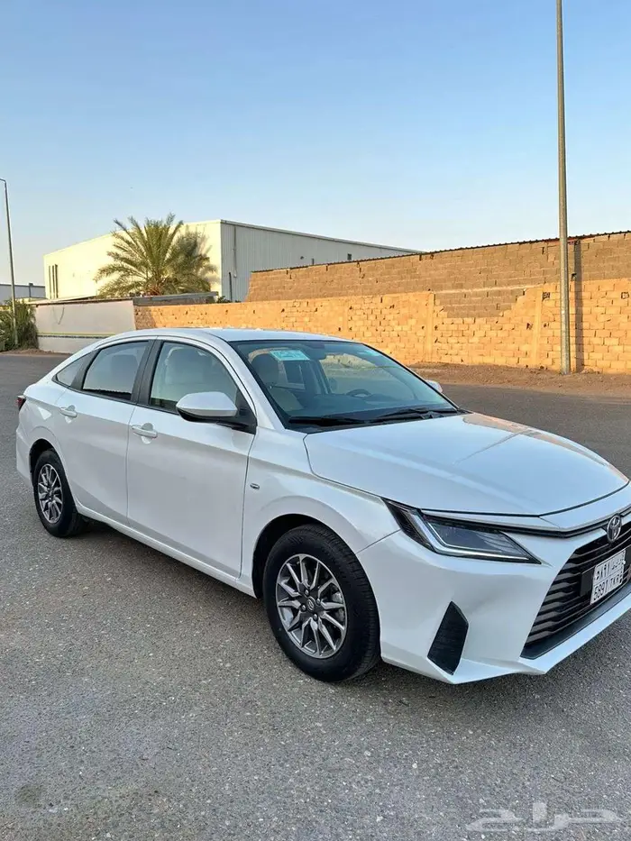 2024 يارس لؤلؤي للبيع 13