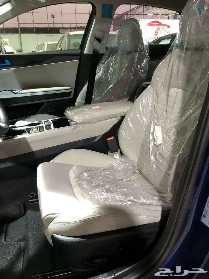 كيا k5 استاندر مطور بصمه فتحه سقف موديل 2025 بأقل الأسعار 9