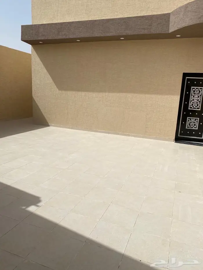 دور في حريملاء للبيع 8
