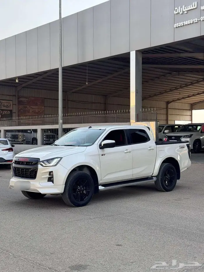 ايسوزو ديماكس غمارتين 2023 GT 0