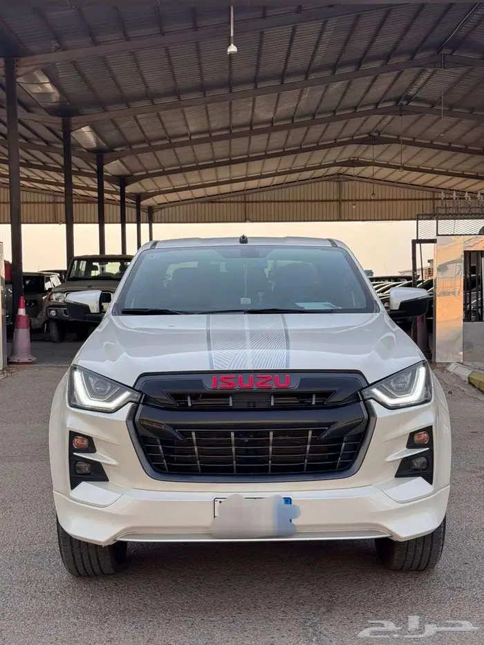 ايسوزو ديماكس غمارتين 2023 GT 2