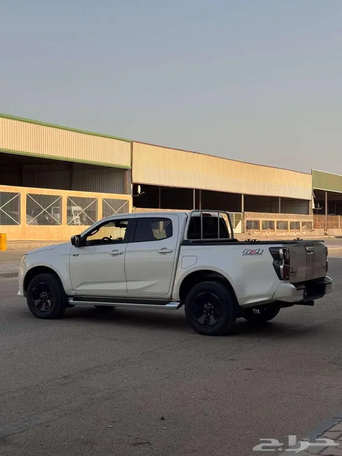 ايسوزو ديماكس غمارتين 2023 GT 4