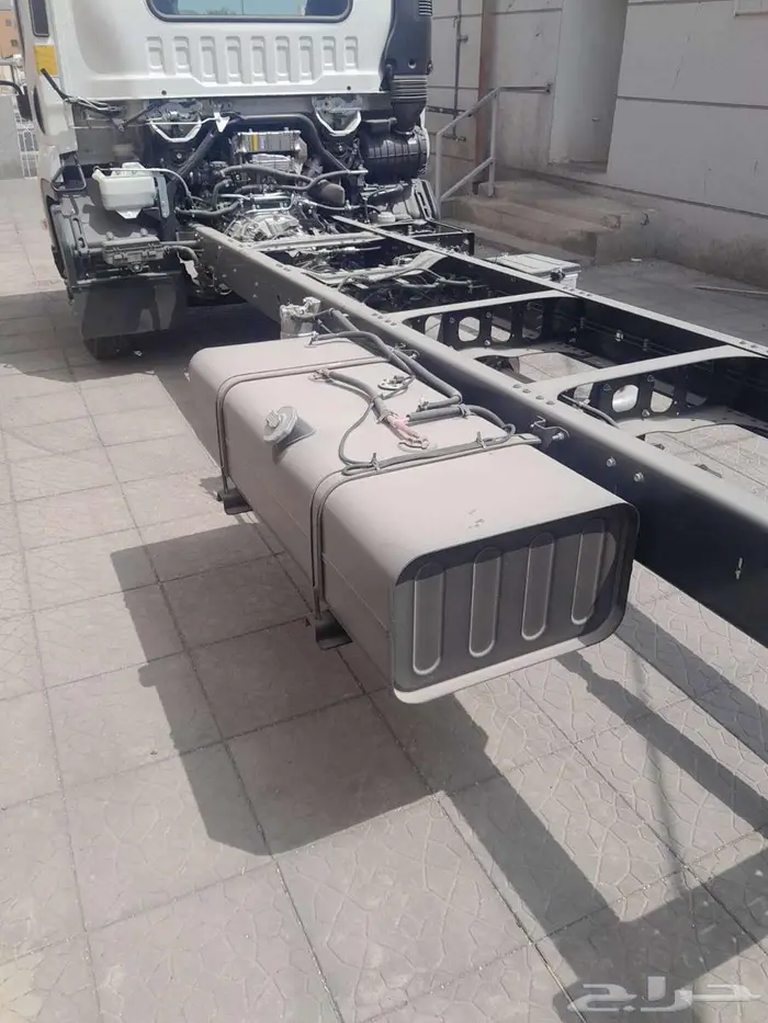 ايسوزو دينا 7.5 طن 15