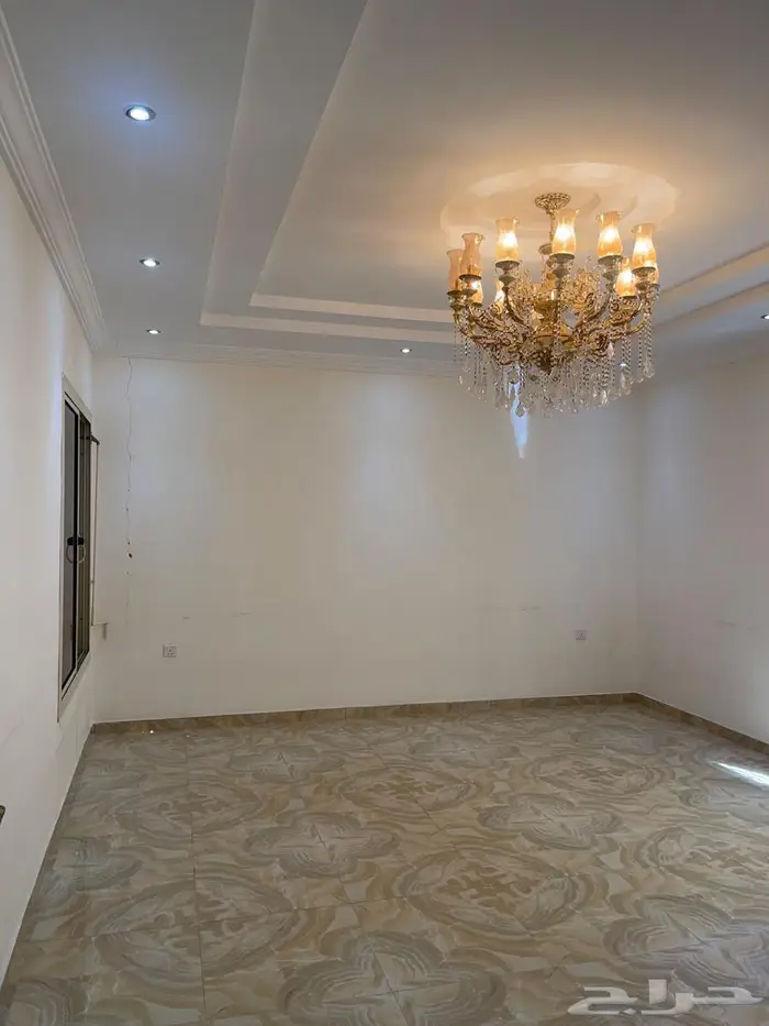 فيلا 312 للايجار بحي الياقوت 10