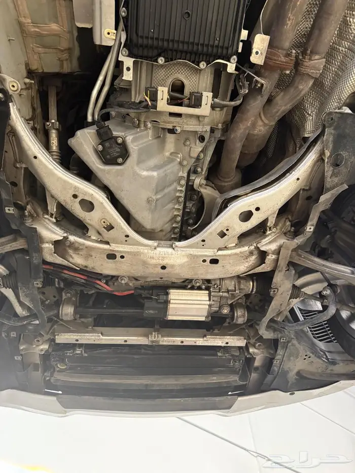 Bmw شبه جديد وممشى قليل 17