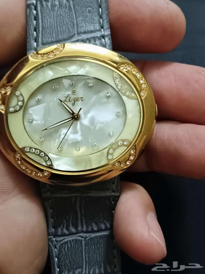 ساعة ليزر سويسرية 0