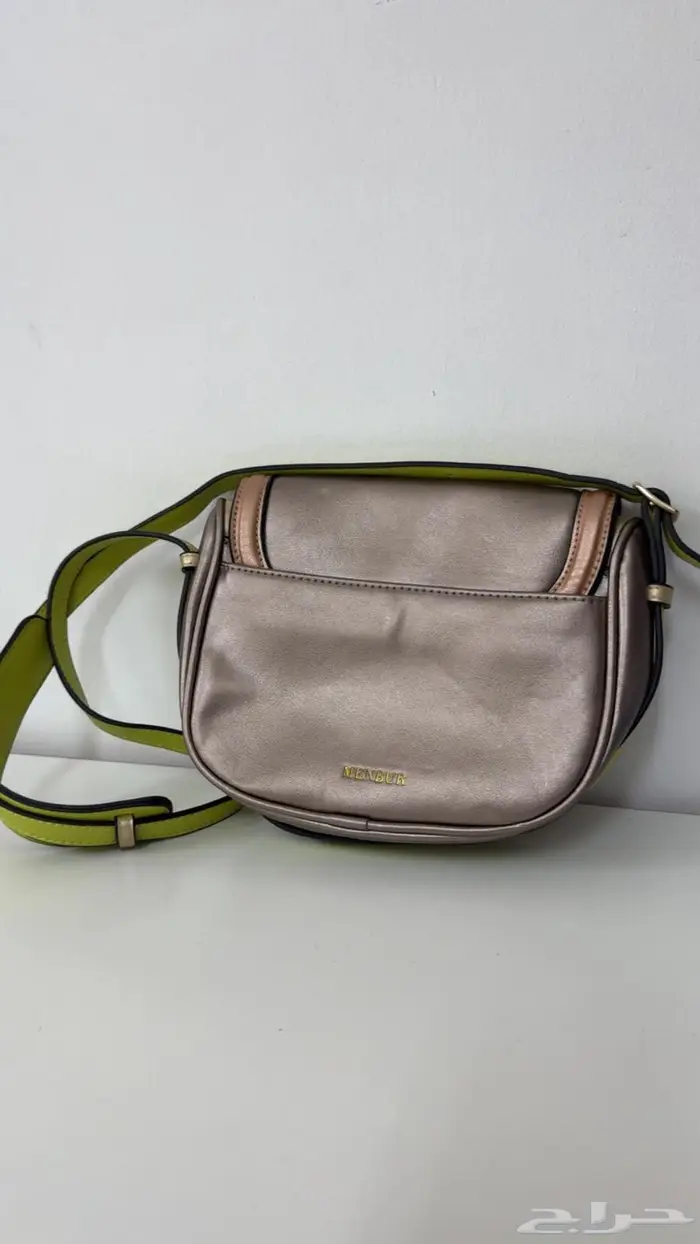 شنط ماركات اصليه استعمال نظيف جدا 4