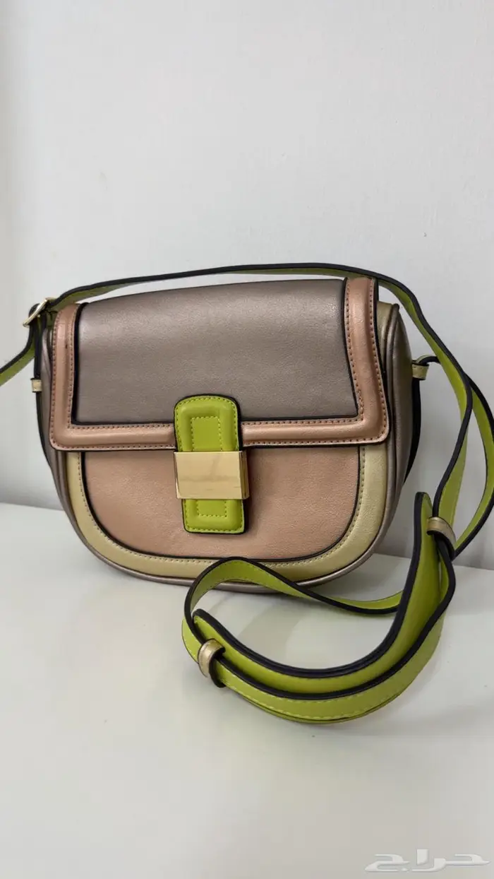 شنط ماركات اصليه استعمال نظيف جدا 3