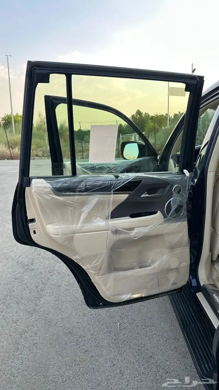 جيب لكزس LX موديل 2019 بحالة الوكالة 20