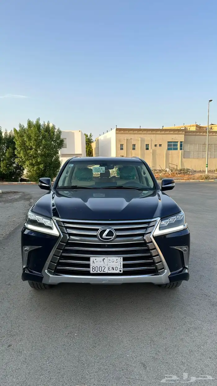 جيب لكزس LX موديل 2019 بحالة الوكالة 34