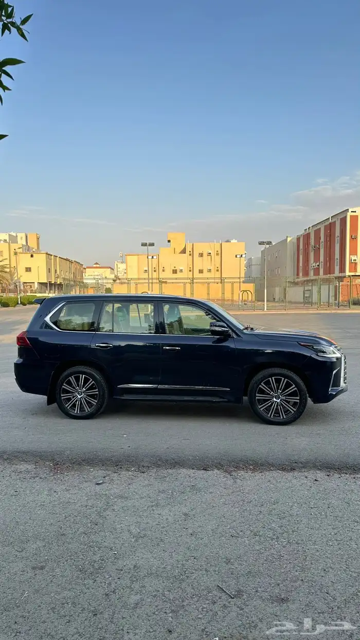 جيب لكزس LX موديل 2019 بحالة الوكالة 27