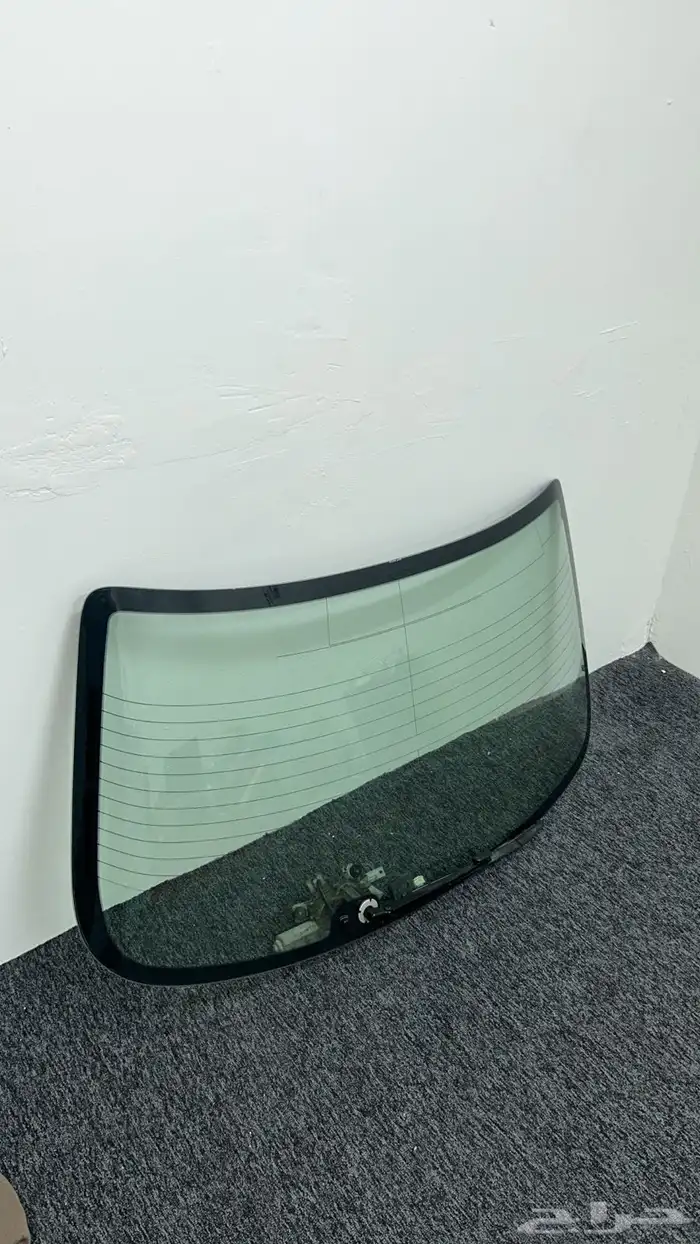 للبيع قزازه كامري ياباني اصليه نظيفه 1998-2002 0