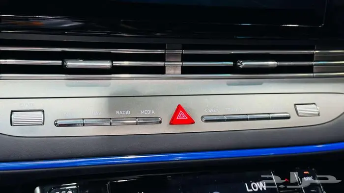 هيونداي ازيرا 2020 كاملة بطاقة جمركية 24