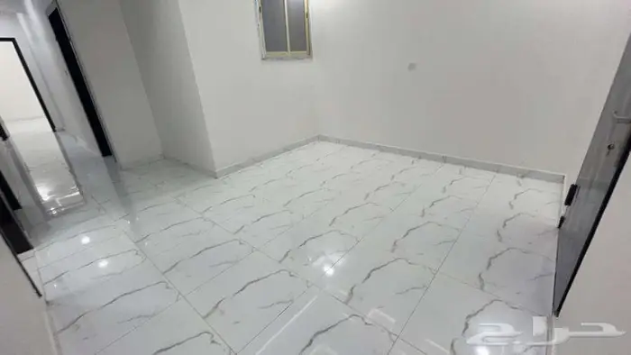 شقه مودرن حي الشرقي خلف فندق W طريق السوده 7