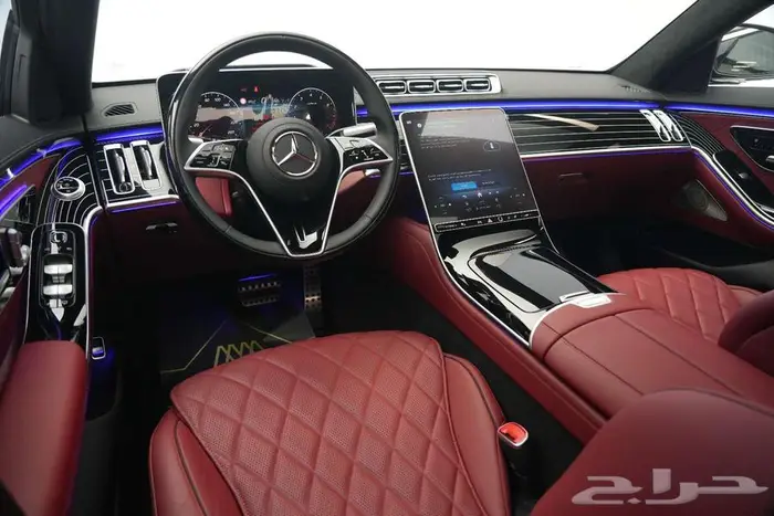 مرسيدس S 500 موديل 2025 أصفار خليجي رمادي فاتح أحمر 7